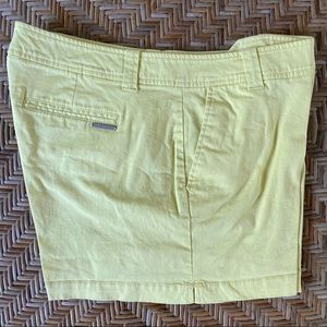 🧈 Butter Yellow Summer Shorts 🩳 Like New✨